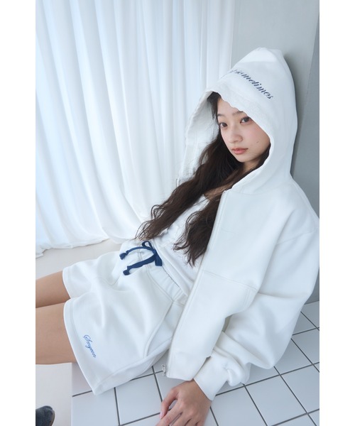 Smyeon パーカー Compact lace zip hoodie / レース付きコンパクト
