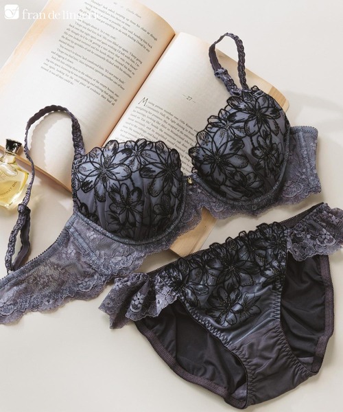 fran de lingerie（フランデランジェリー） ブラジャー ショーツセット