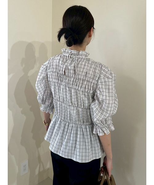 Mila Owen（ミラオーウェン） ブラウス シャツ シャーリングペプラム