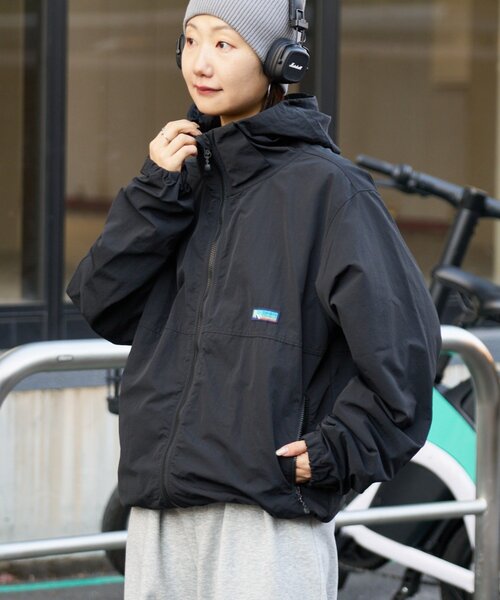 patagonia（パタゴニア） マウンテンパーカー S グレー メンズ