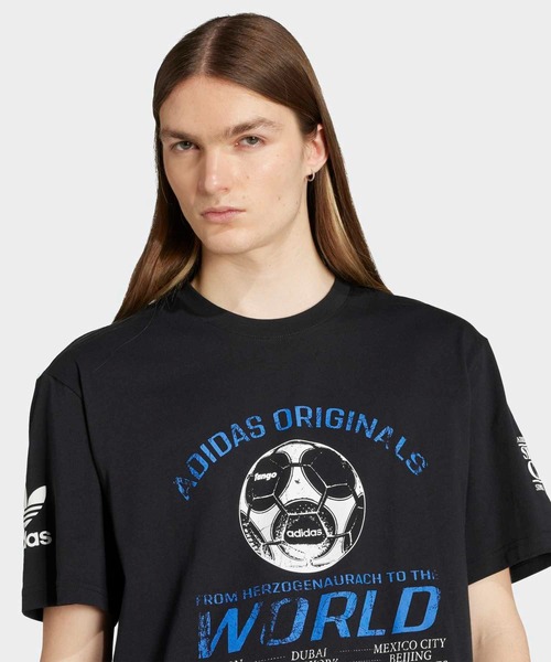 adidas（アディダス） tシャツ 90年代のサッカー グラフィック半袖T