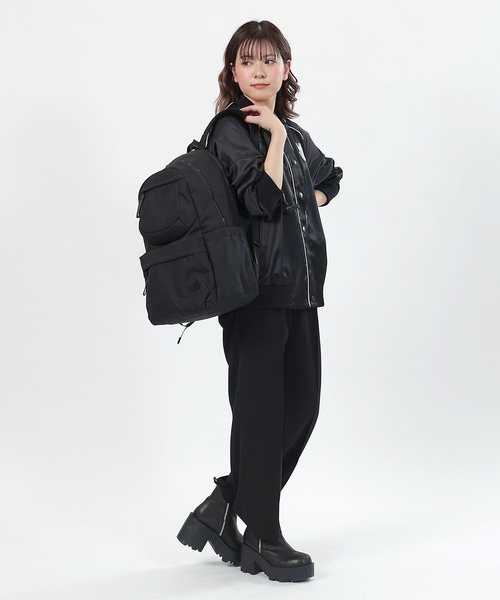 MARY QUANT（マリークヮント） デイバック リュック マリークワント