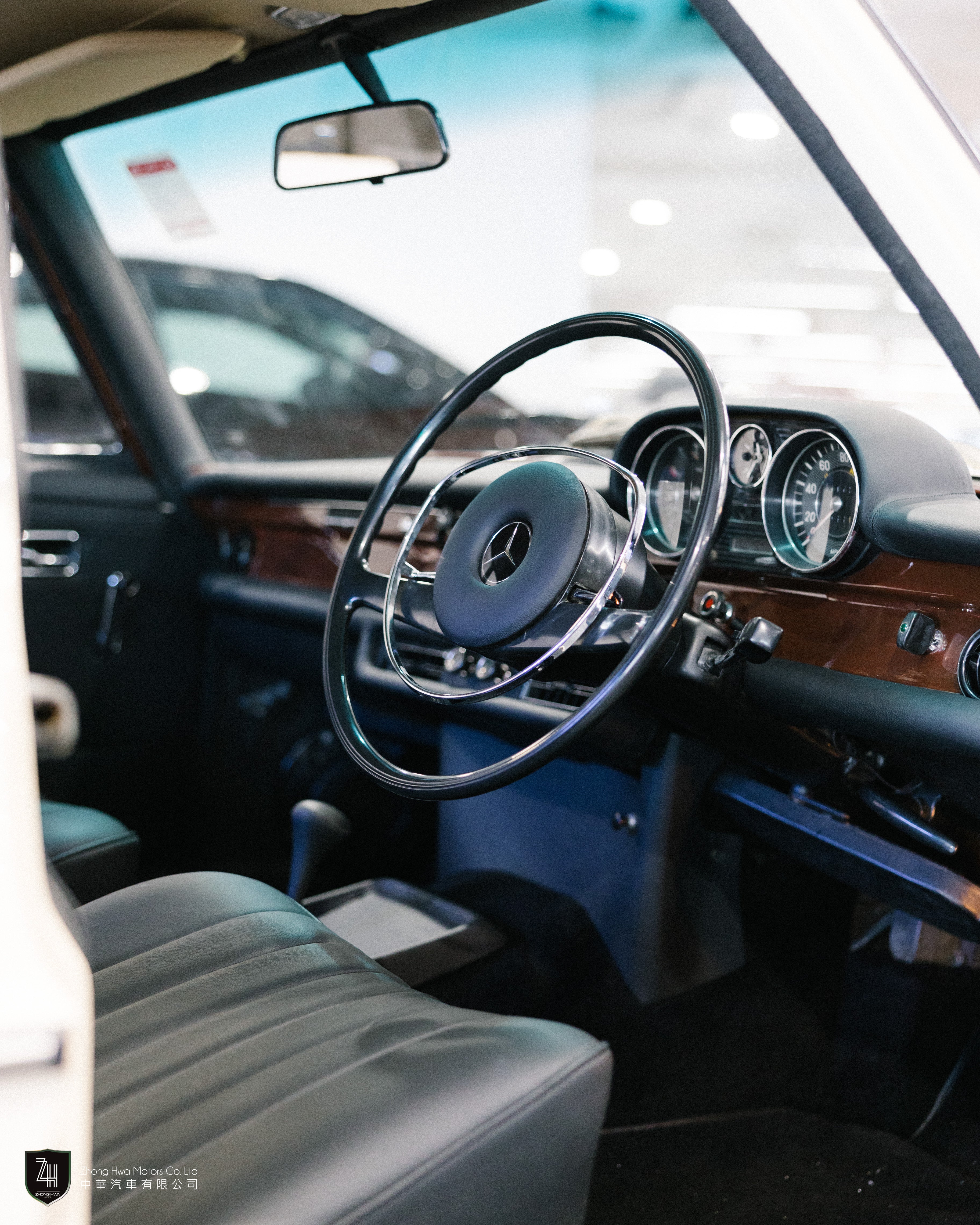 1973 Mercedes-Benz 280 S – ZH MOTORS