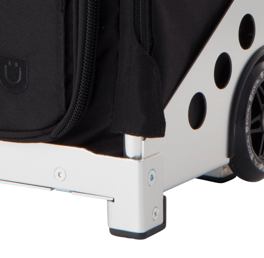 FLYER Travel | ZÜCA