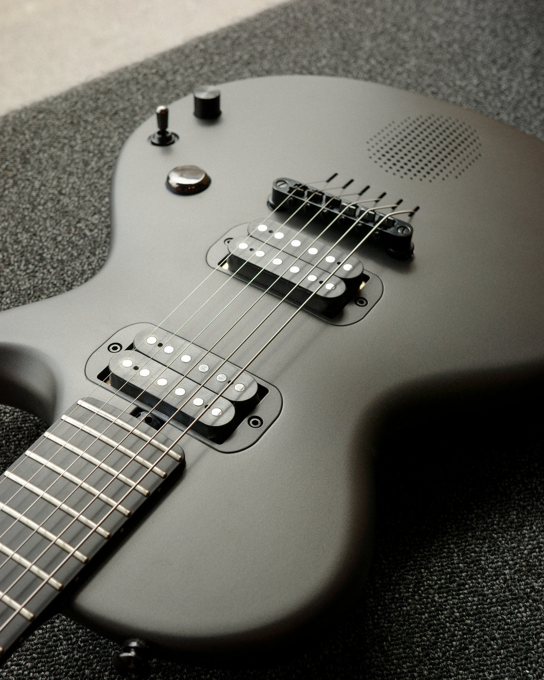 Enya Nova Go Sonic, Black – Acoustic Union