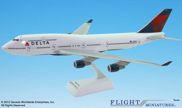 Flight Miniatures Delta Airlines Boeing 747-400 1/200 Scale Model