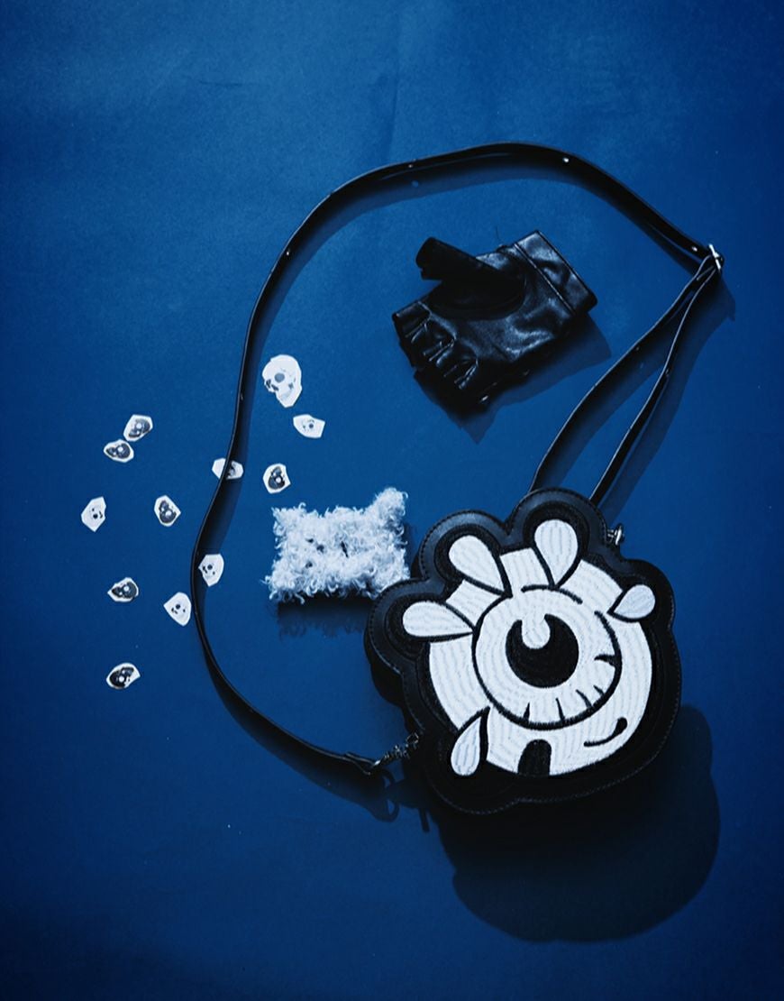 Gamchu【ガムチュ】半壊卍壊デニムsetupショルダーバッグ/全1色