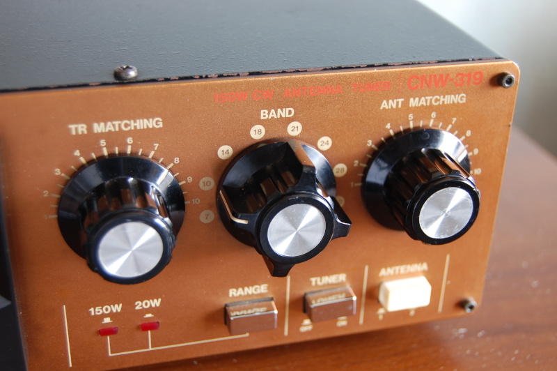 マニュアル式アンテナチューナー CNW-319 | Active Shack