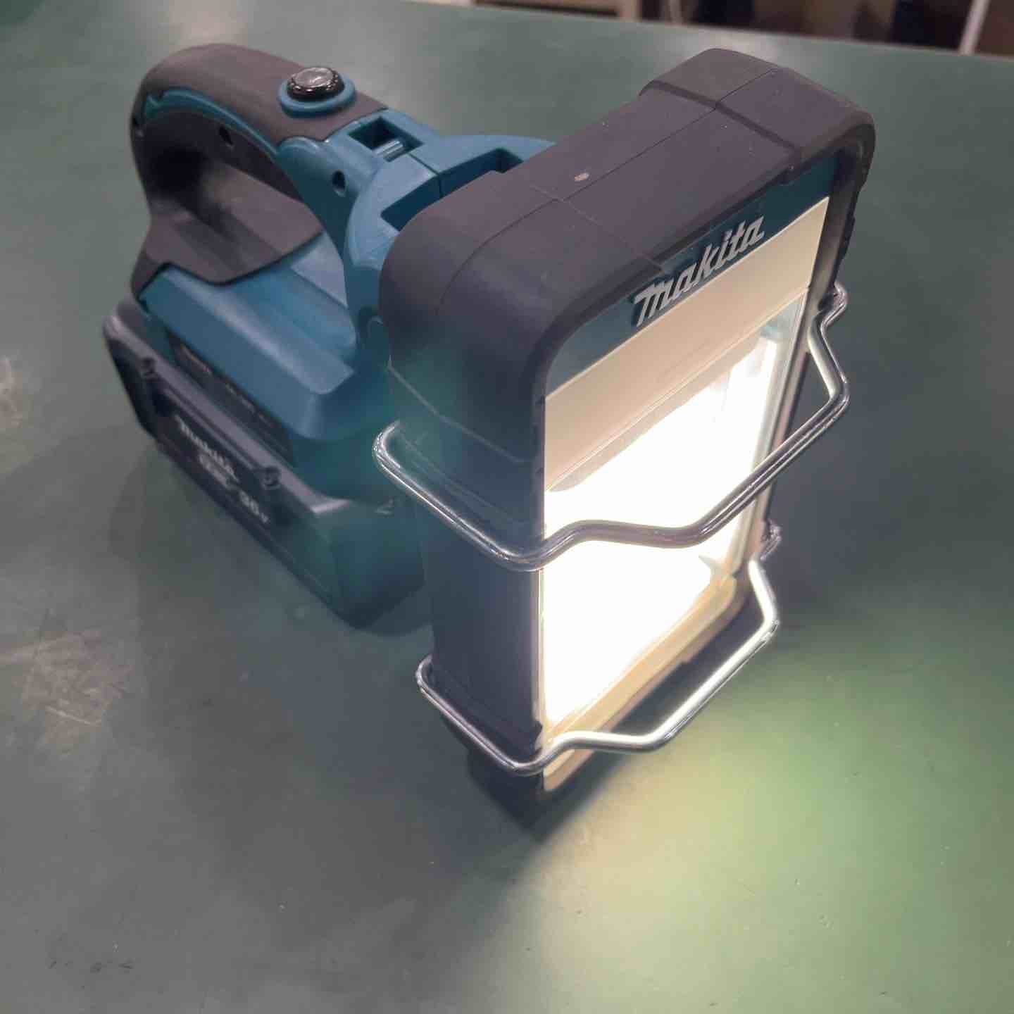 ☆マキタ(makita) コードレス蛍光灯 ML360【川口店】 – アクトツール