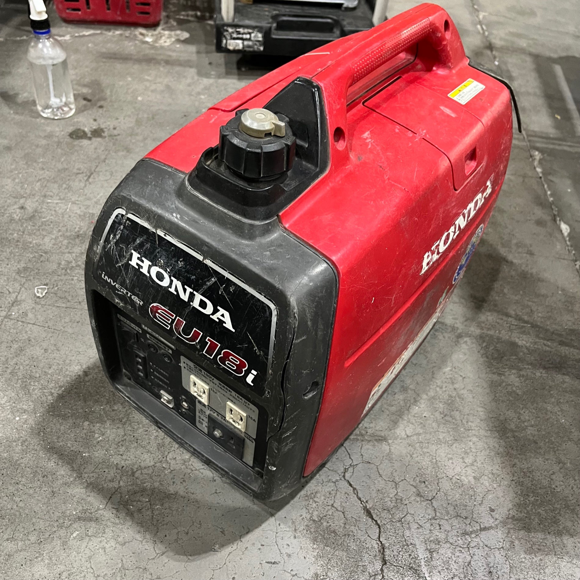 ☆ホンダ(HONDA) インバーター発電機 EU18i【川口店】 – アクトツール