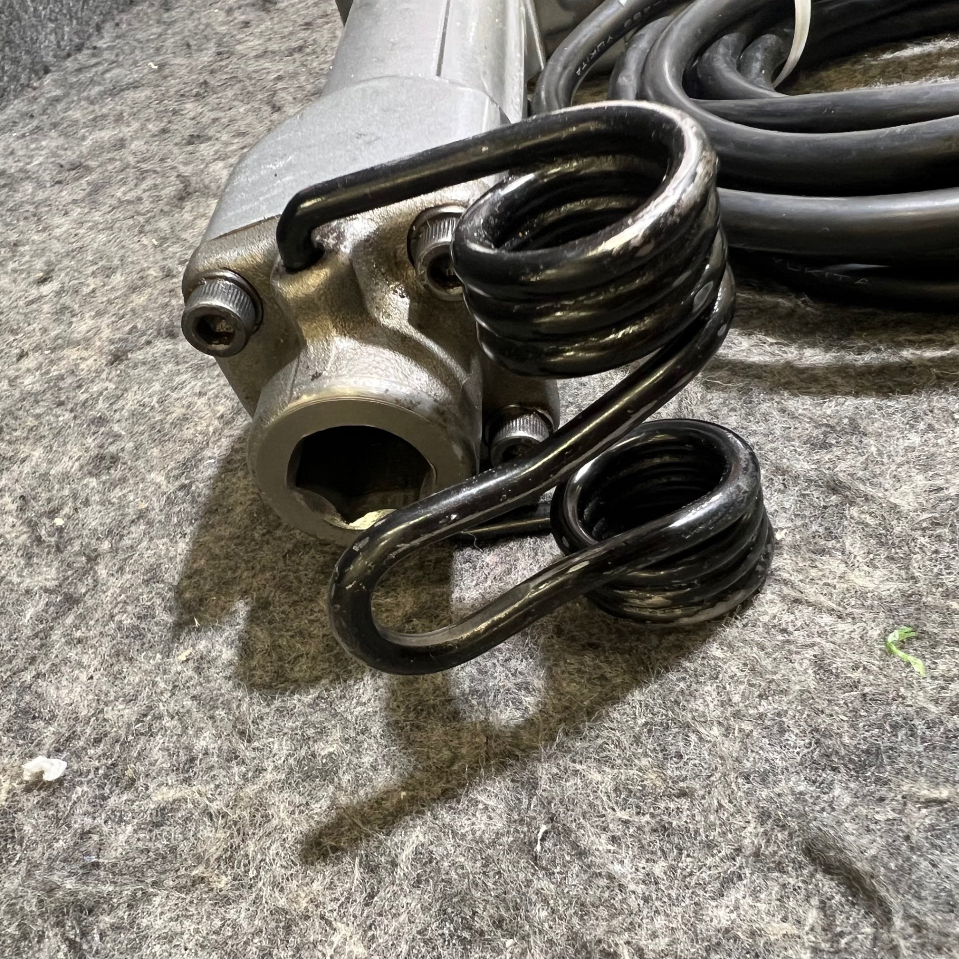 〇リョービ(RYOBI) コンクリートハンマ CH-420A【桶川店】 – アクト