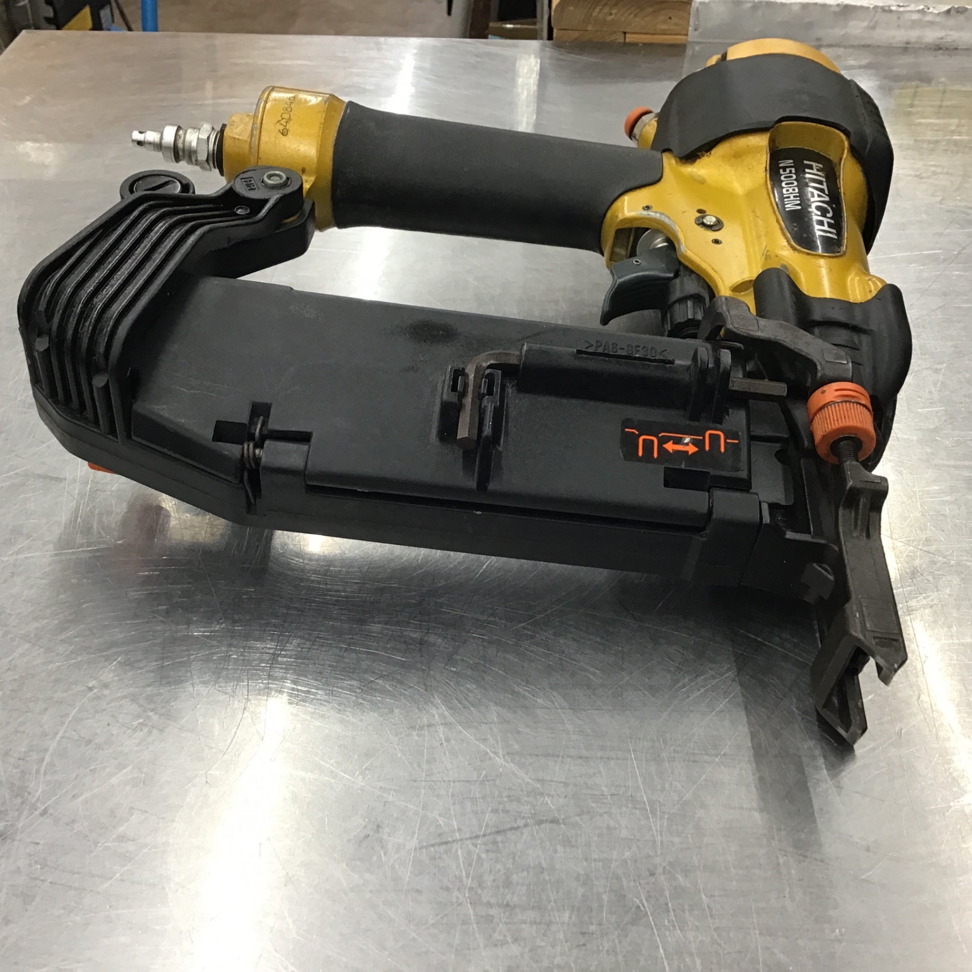 ☆ハイコーキ(HIKOKI ※旧:日立工機) 高圧フロア用タッカ N5008HM【所沢