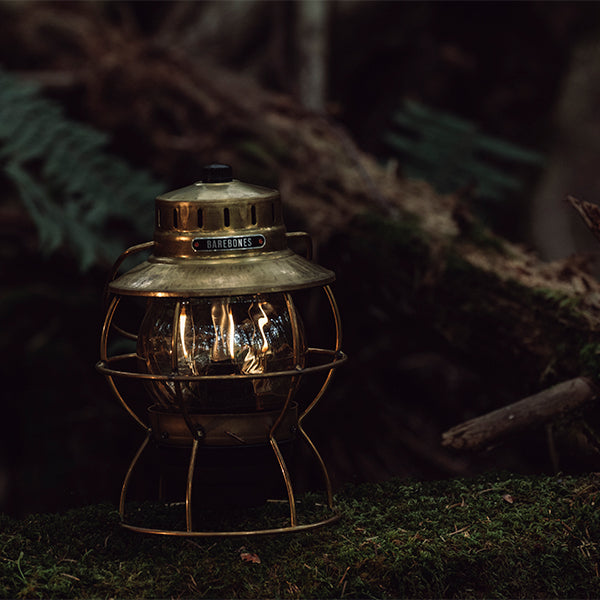 ベアボーンズ レイルロードランタンLED ブラス – aandfonlinestore
