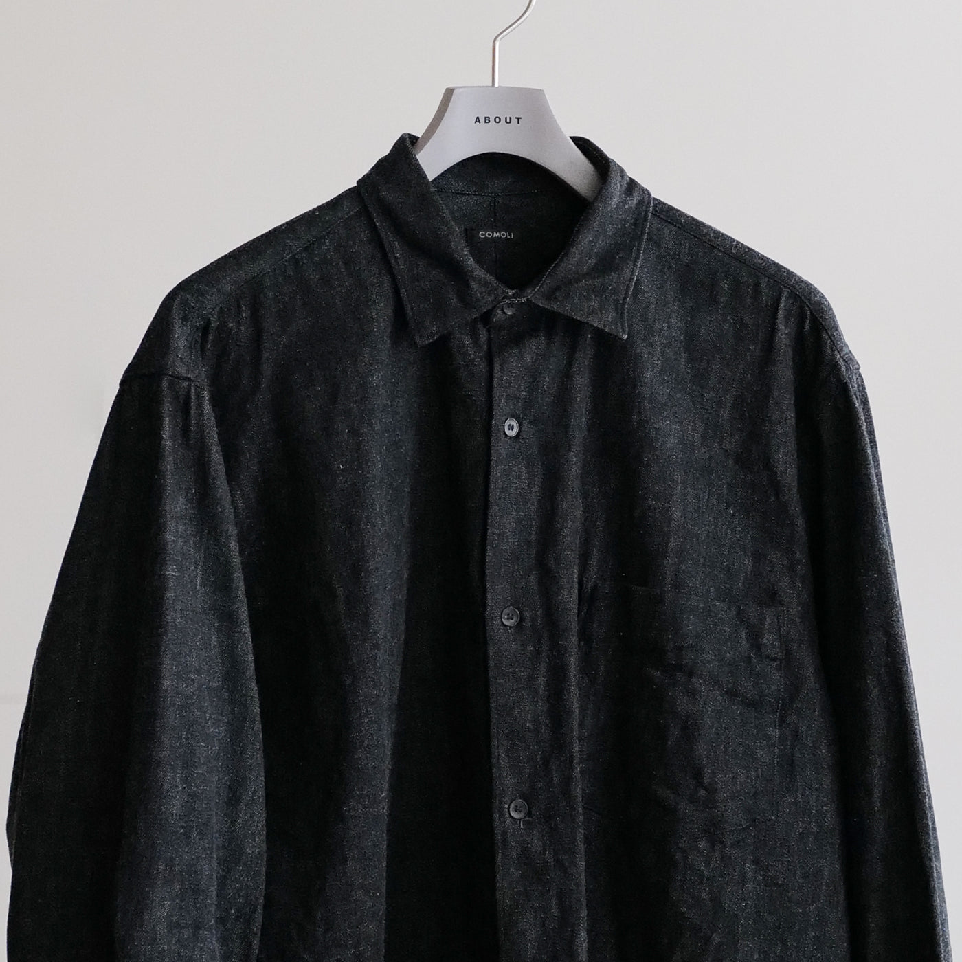 DENIM COMOLI SHIRTS (BLACK / ECRU) – ABOUT