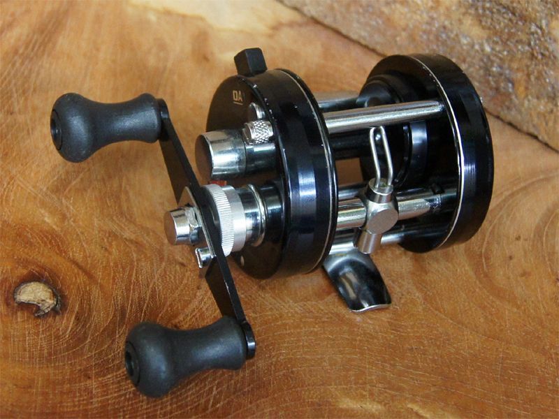 アンバサダー 2500C ブラック ABU アブ 【公式通販】