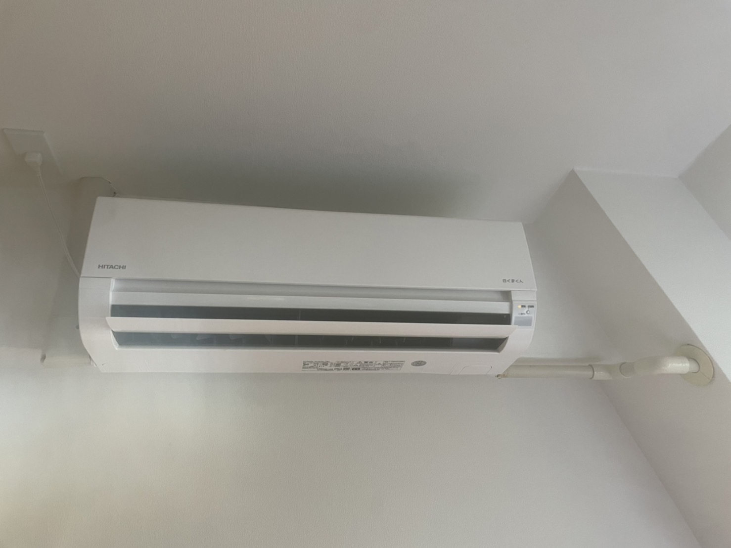 2025年9月：日立】ルームエアコン更新工事※隠蔽配管再利用不可配管新規