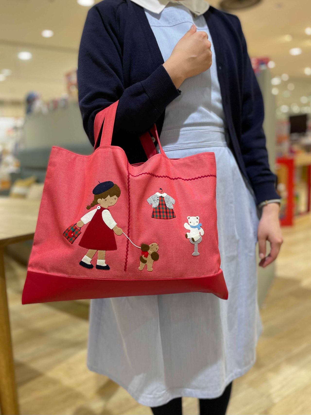 デニムバッグ】手作業だからできること｜ファミリア吉祥寺東急