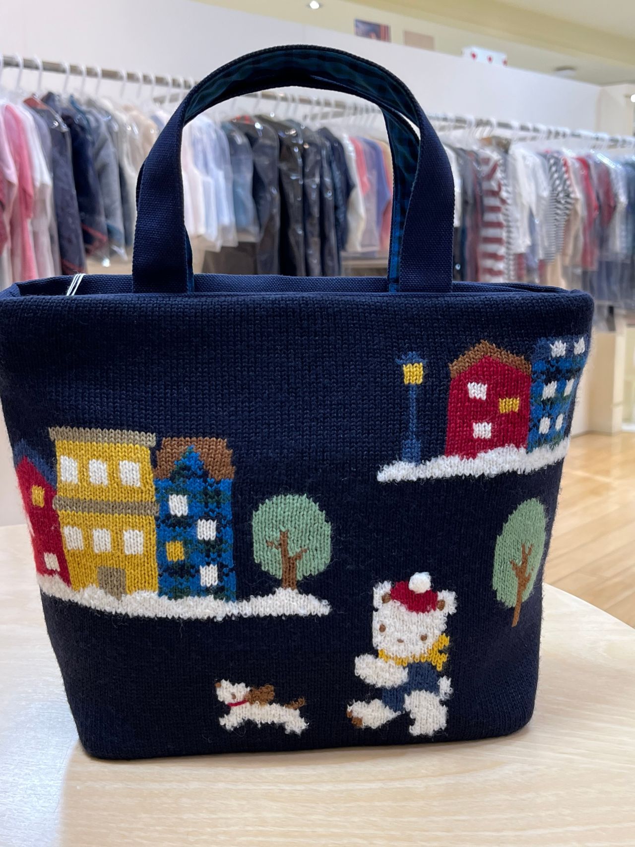 スタッフオススメ！【機能性抜群バッグ】｜ファミリア大丸札幌店