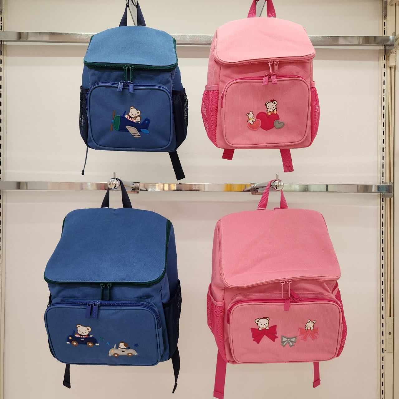 秋の行楽に向けて！リュックサックのご紹介｜ファミリア近鉄百貨店上