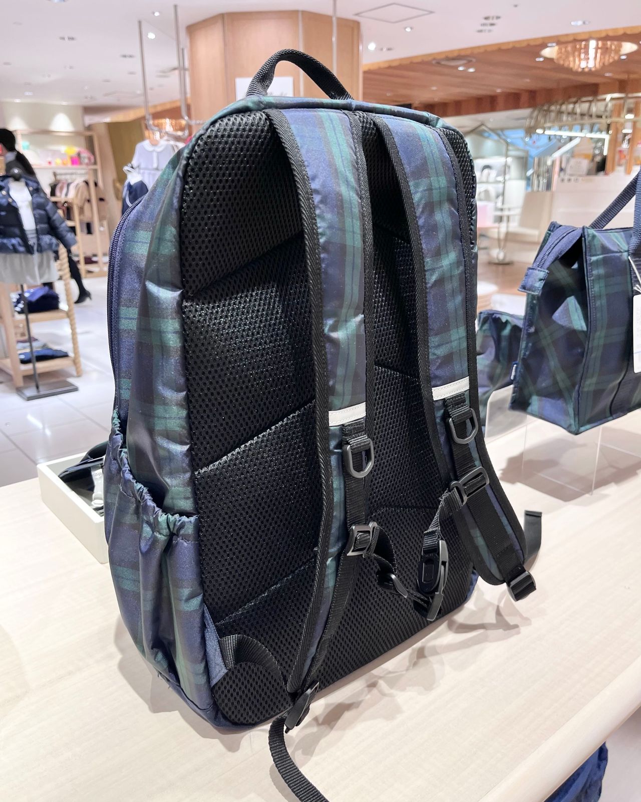 ブラックウォッチの新学期コレクション｜ファミリア伊勢丹新宿店