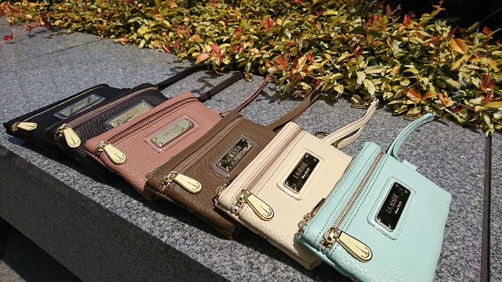 IANNE】シャルル、このように使っています☆ | IANNE(イアンヌ