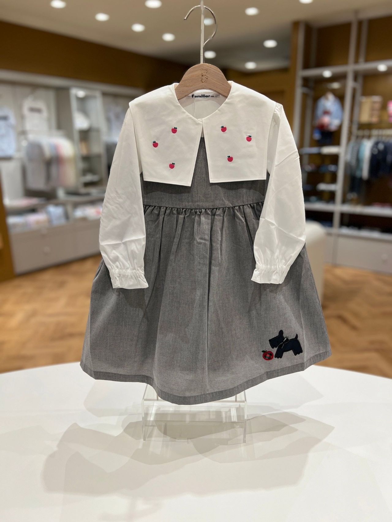 可愛いお洋服が揃いましたよ｜ファミリアファミリア芦屋モンテメール店