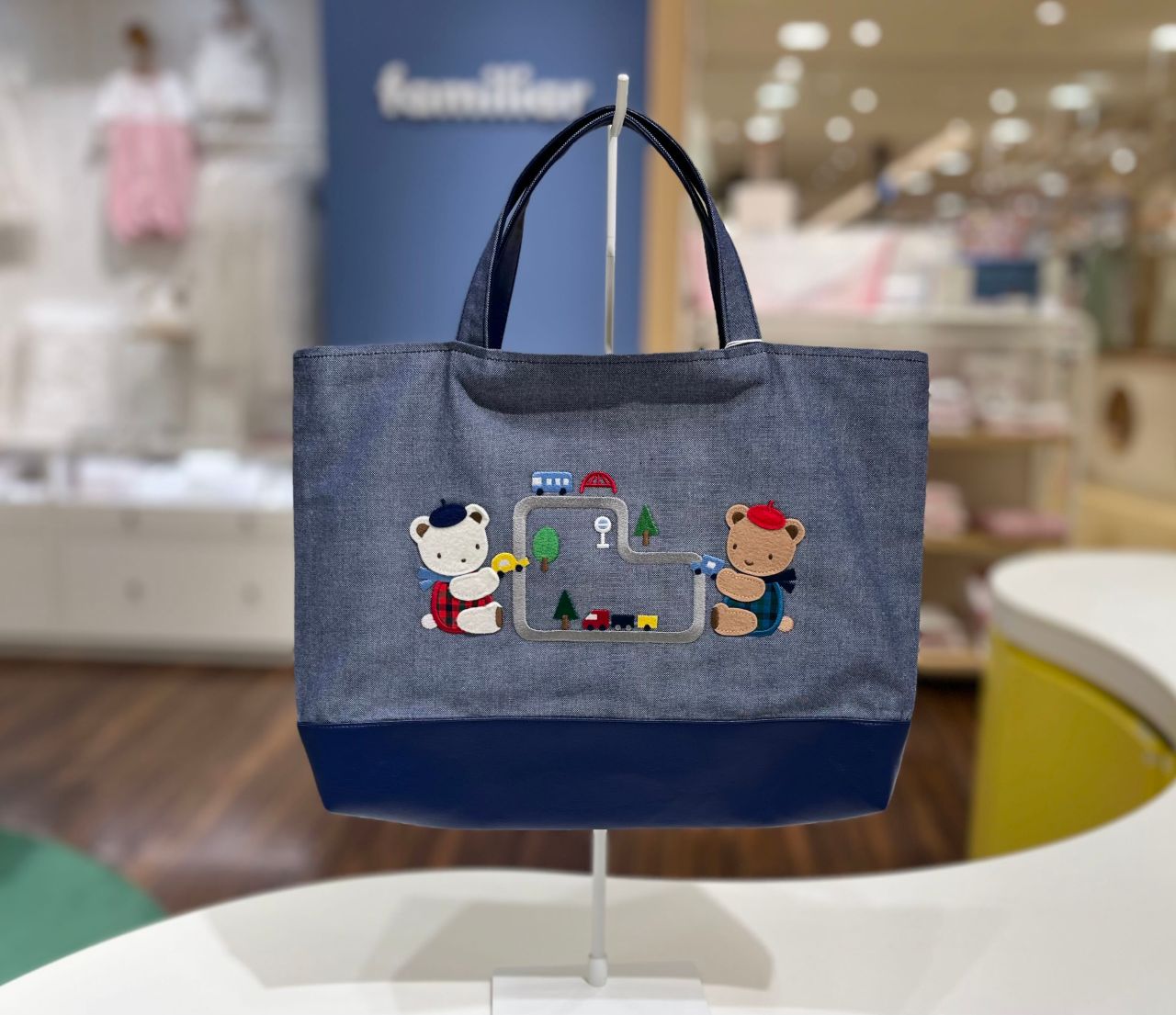 みんな大好きファミリアデニムバッグ｜ファミリア西宮阪急の公式ブログ