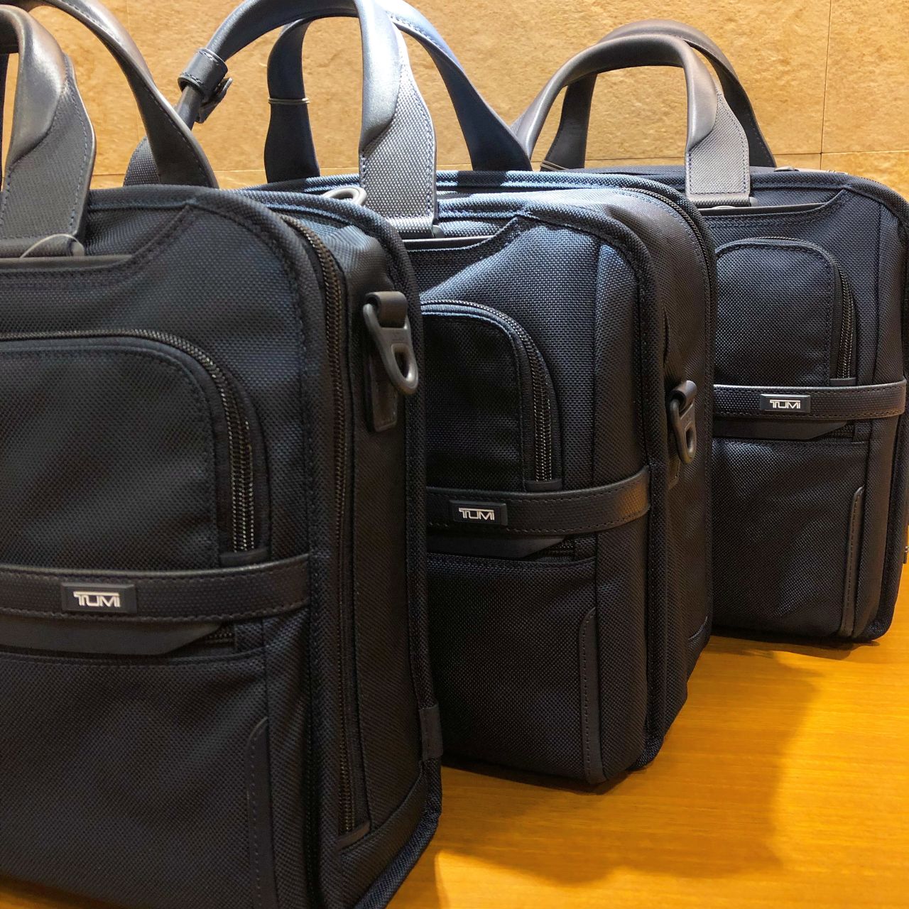 SHIPSだけのオールネイビー | SHIPS(シップス) | SHIPS 柏店