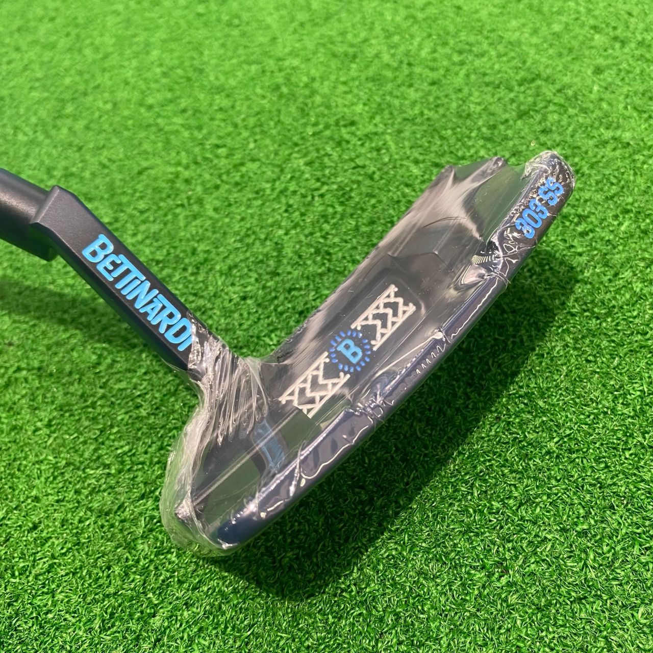 BETTINARDI Limited Run TIKI QB6 限定パター入荷しました