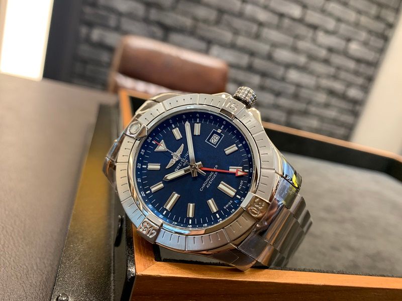 ブライトリング アベンジャー！ | 岡山拠点のトミヤコーポレーション