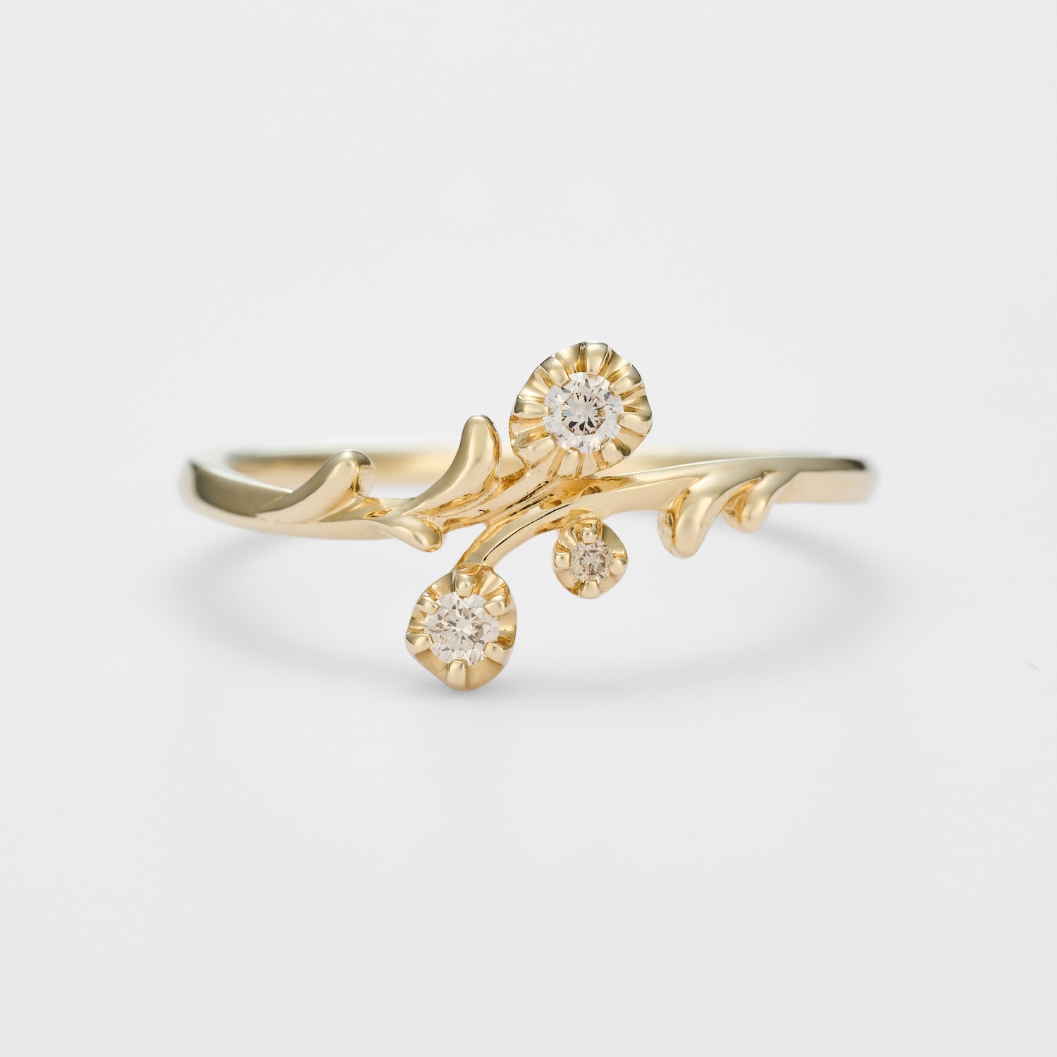 4月誕生石＞K10ダイヤモンドリング（0.08ct）｜リング｜アガット 公式