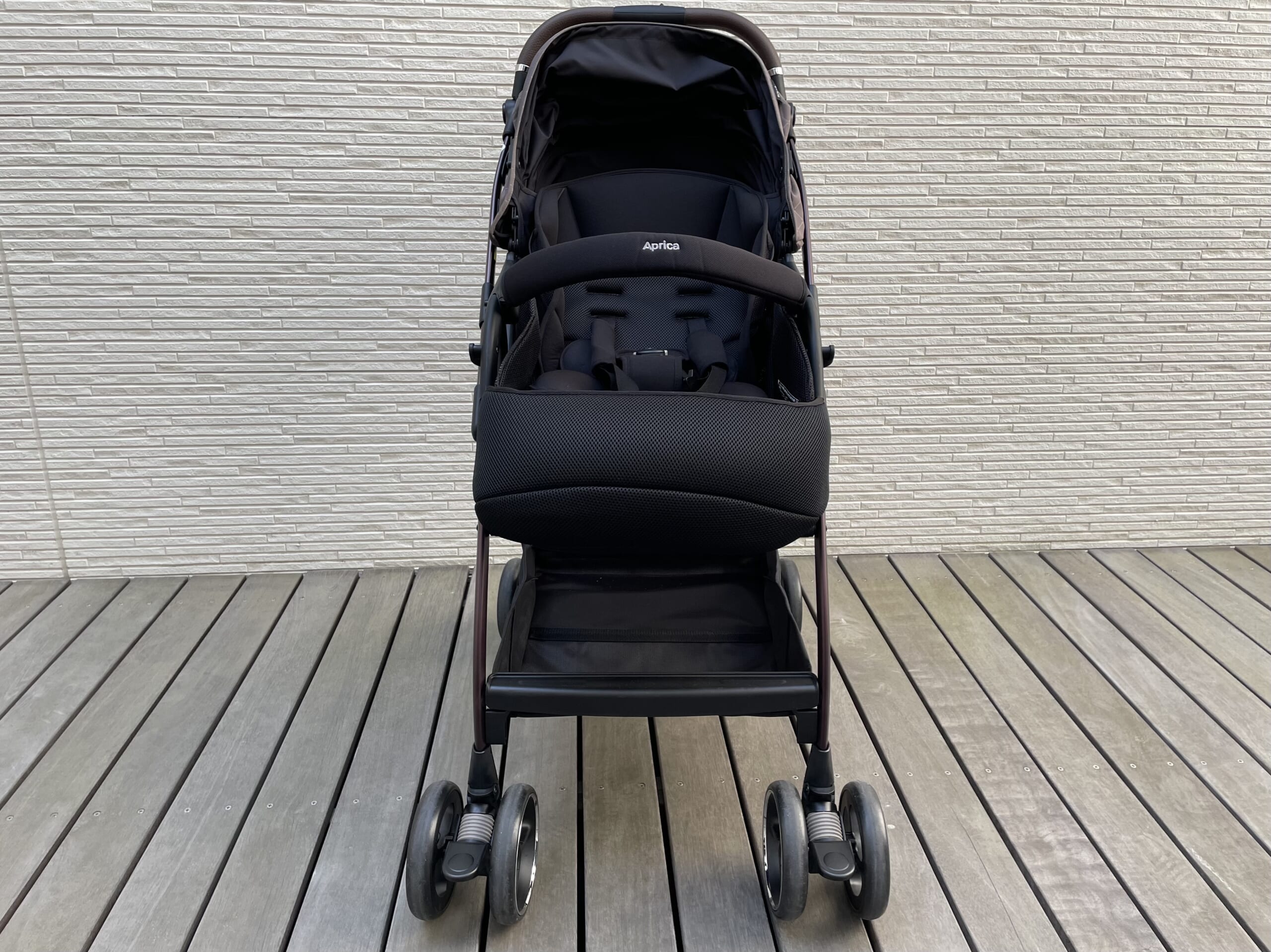 ベビーカーの選び方で失敗しない！アップリカのオプティアクッション