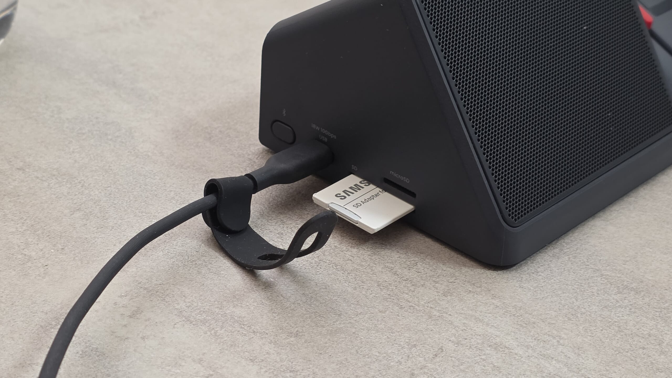 HiDock H1 レビュー。音と記録のストレスを解消し快適なリモートワーク