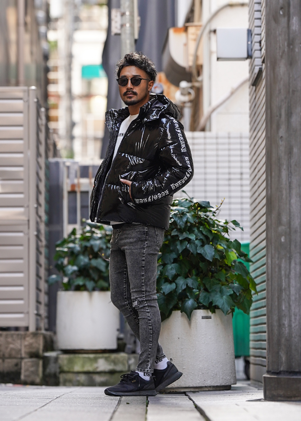 adamsJUGGLER PRESS STYLE BOOKadamsJUGGLER STYLE BOOK