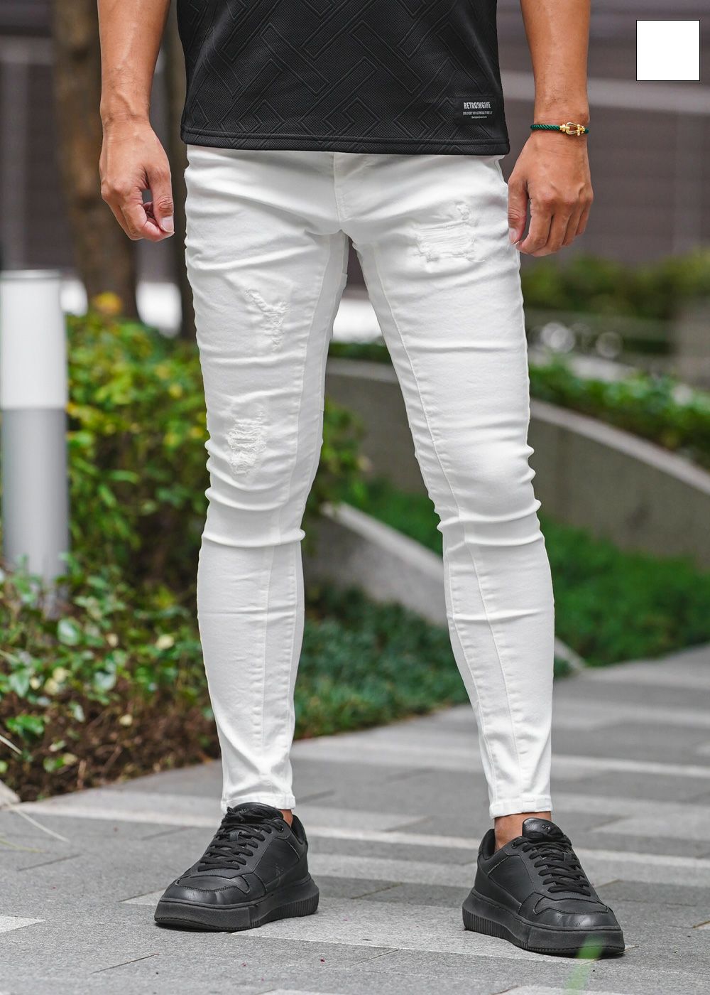 K.ホワイトダメージパンツ | adamsJUGGLER（アダムスジャグラー）公式