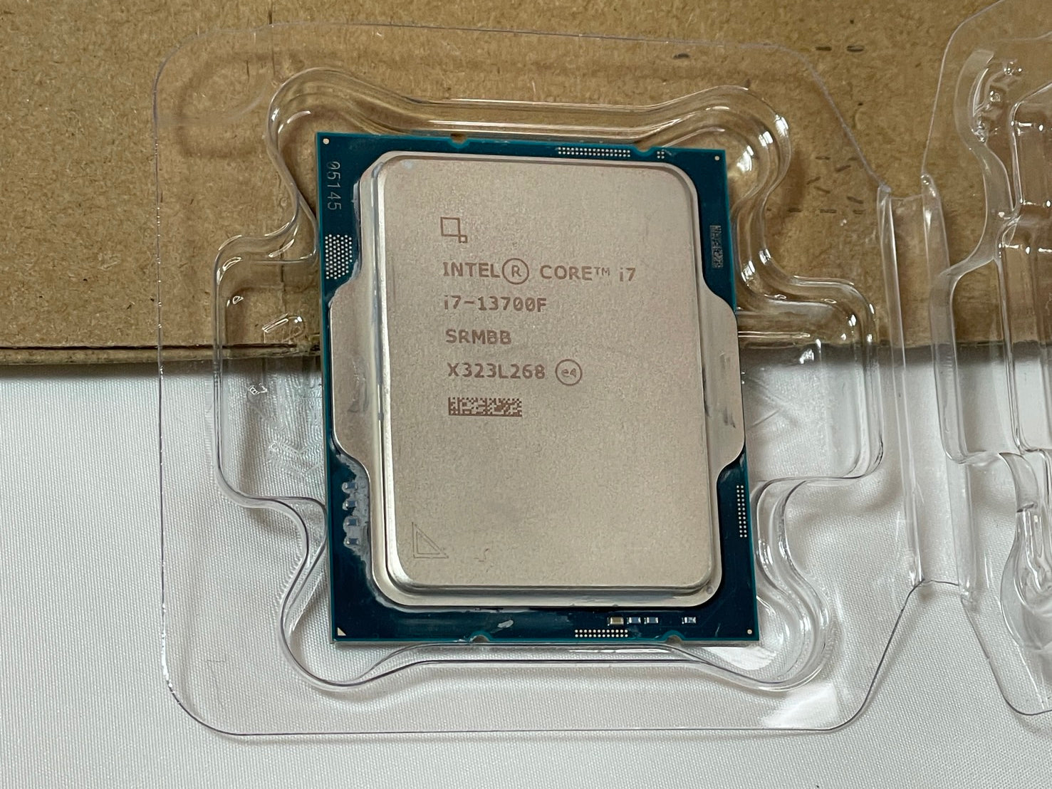 Intel第13世代Core i7-13700F Bulk【Bランク】| 中古CPU – アドパソ