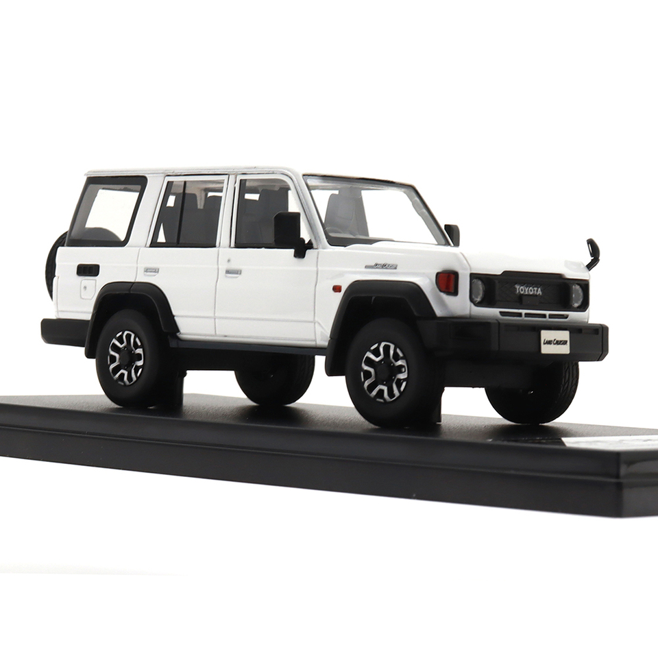 Hi-story Brand Model Car 1/43 TOYOTA LAND CRUISER【70 AX（2023