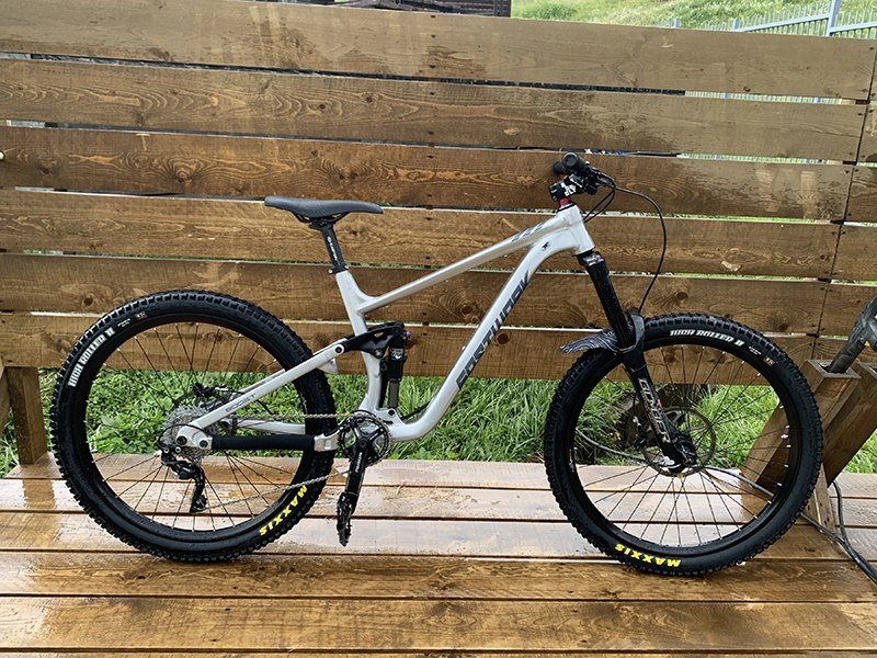 ファストワーク-自転車 ソフトテールフレーム、マウンテン4リンク