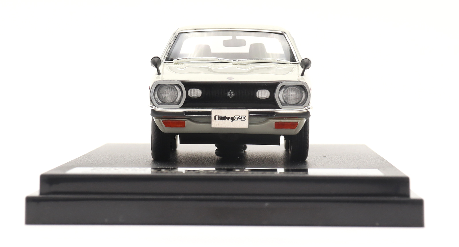 1:43 Hi Story for Nissan Cherry F2 COUPE GX 1974 Resin Car Model