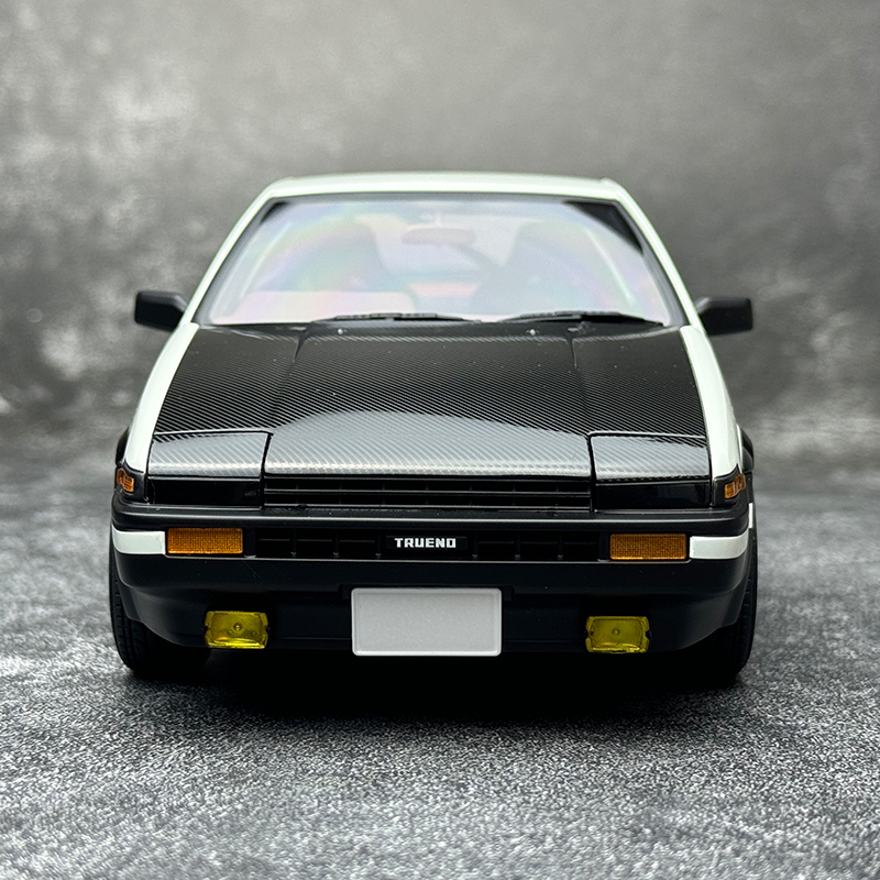 AUTOart 1/18 SCALE Toyota Sprinter Trueno (AE86) “Project D” Final