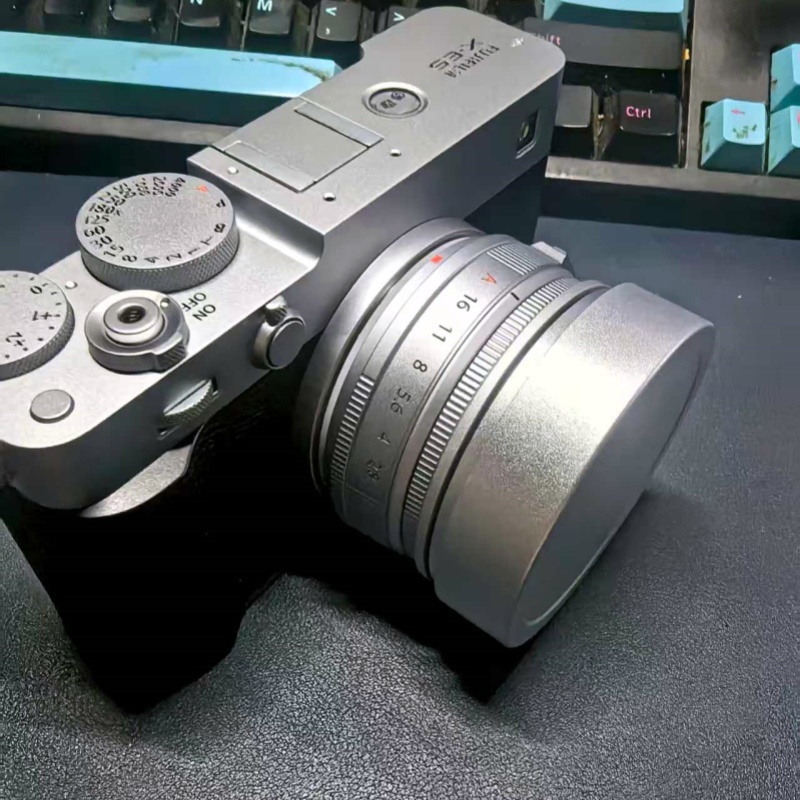 ネジ式メタルスクエアレンズフード、メタルキャップ付き、富士フイルム