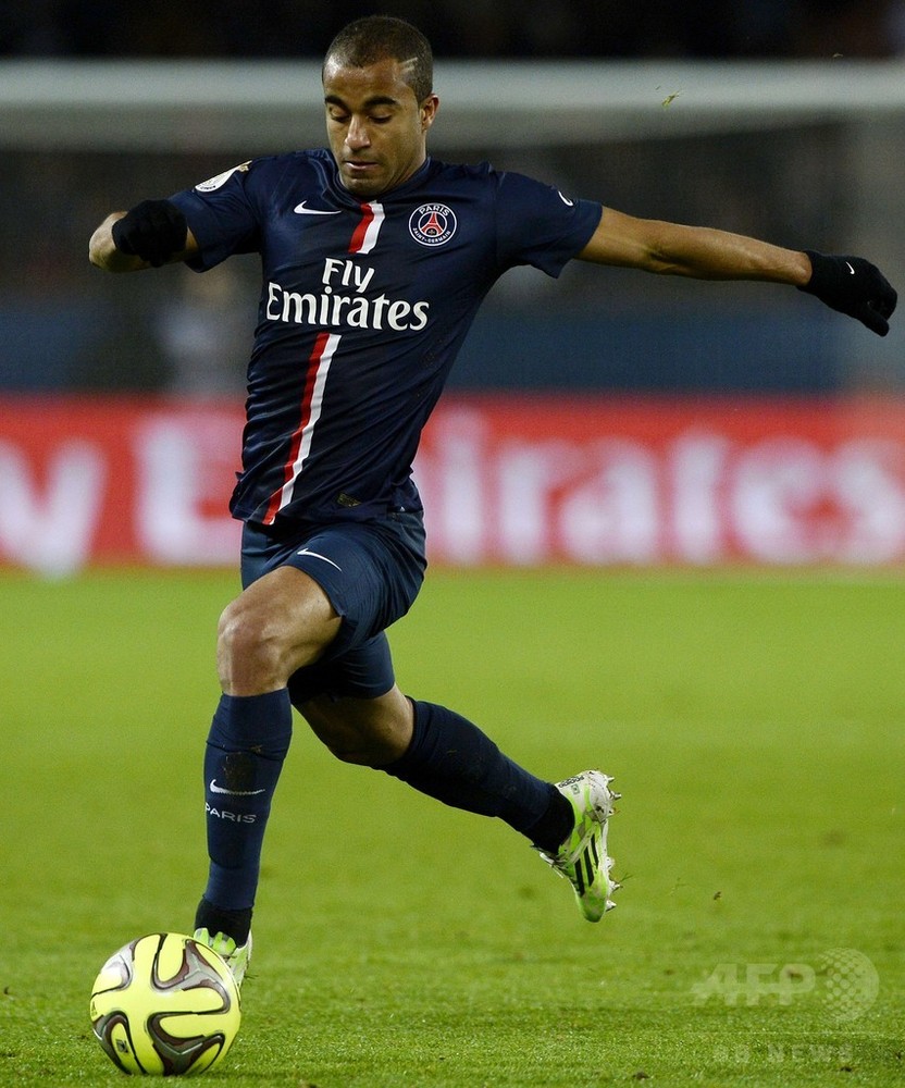 ブラジル代表ルーカス、母国リーグ復帰は「キャリアの後退」 写真1枚