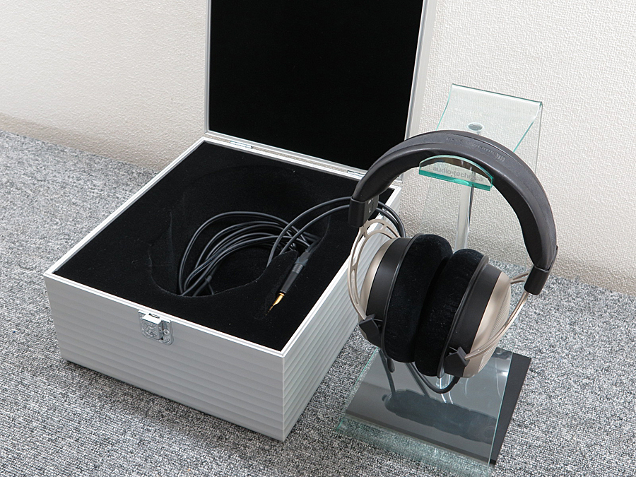 ベイヤーダイナミック beyerdynamic T1 ヘッドフォン @22038 / 中古