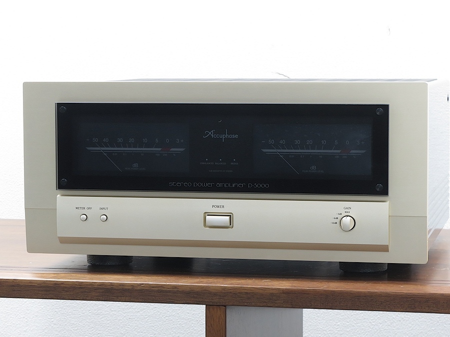 アキュフェーズ Accuphase P-5000 パワーアンプ 元箱付 @30203 / 中古