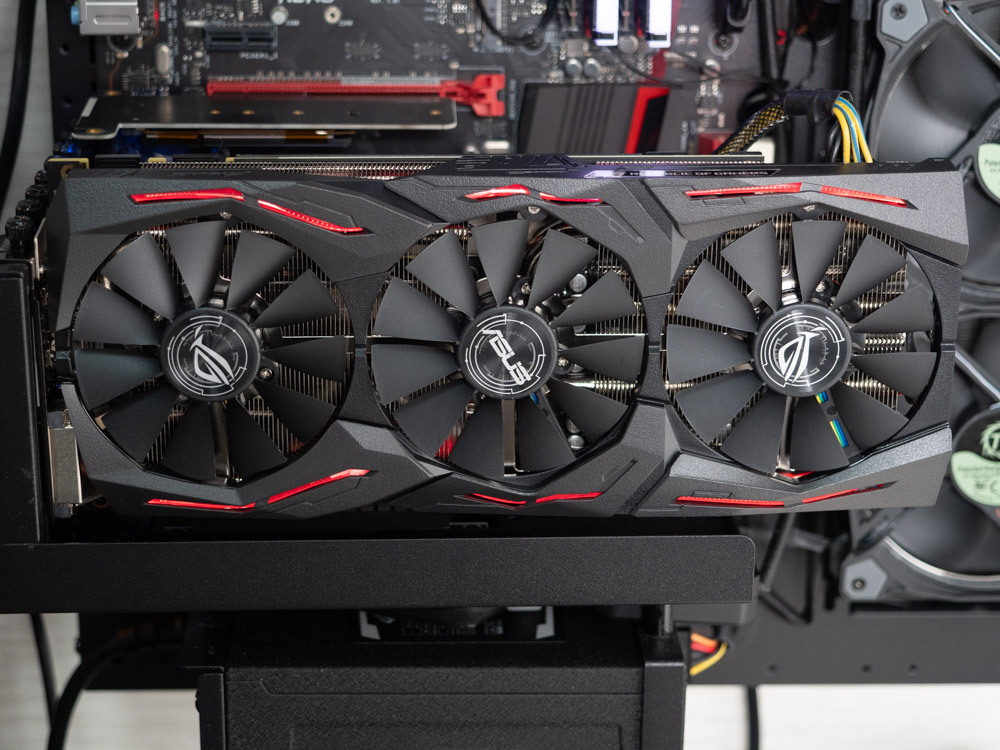 グラフィックボード・グラボ・ビデオカード ASUS GEFORCE GTX1070