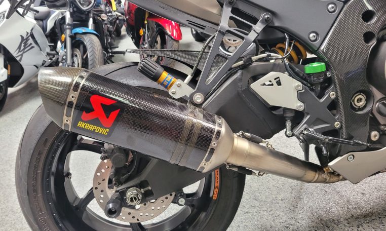 2017 Kawasaki Ninja ZX10R Ohlins - AK Motors