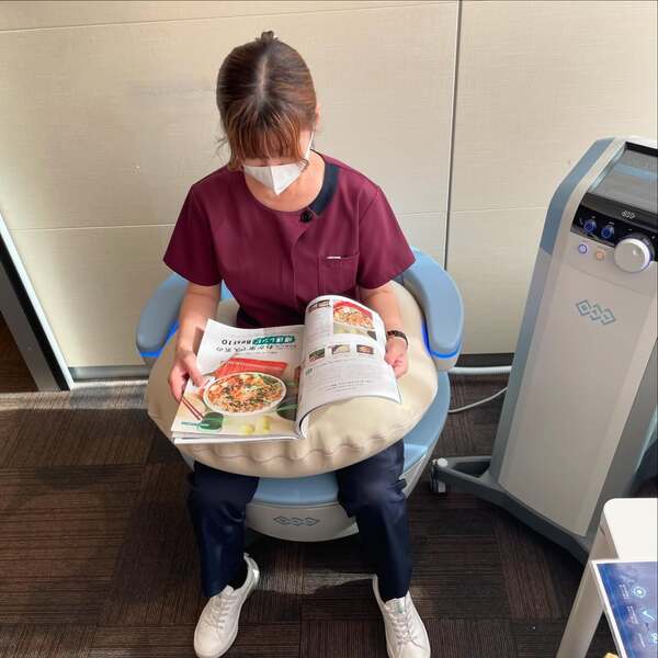 骨盤底筋トレーニング機器「エムセラ」のご紹介｜あかつきART