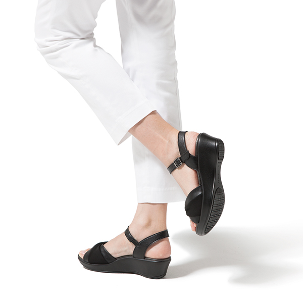 136コンフォート バックベルト | 足底筋膜炎、モートン神経腫を解決