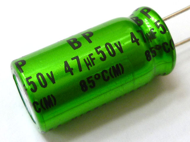 オーディオ用無極性電解コンデンサー47μF50V85℃ ニチコンMUSE・ES