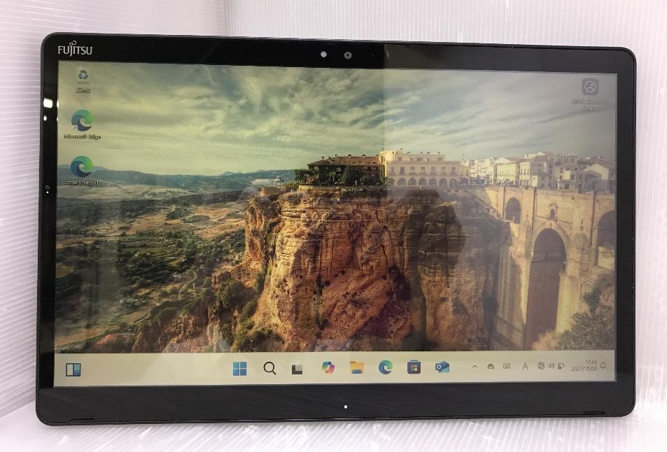 富士通 ARROWS Tab Q739/AB (Core i3-8145U 2.1GHz/4GB/SSD 128GB/Wi